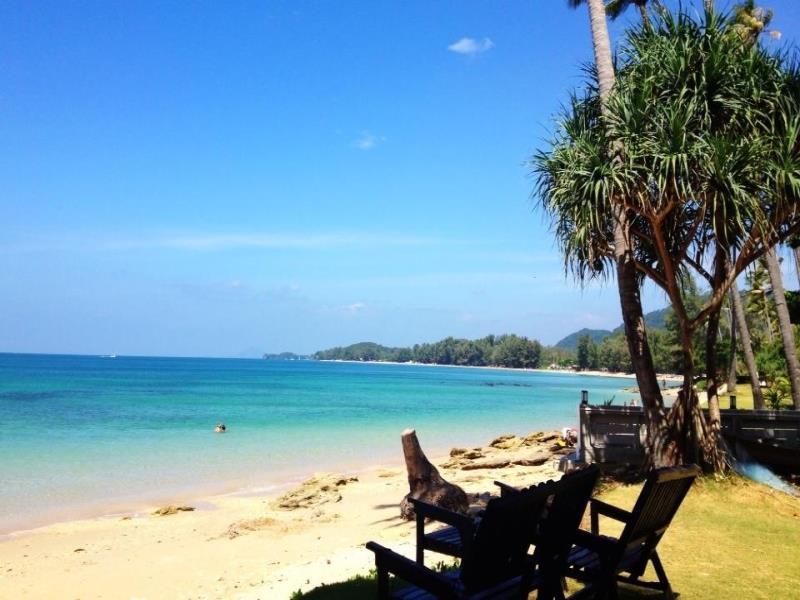 Nautilus Right On The Beach Resort Koh Lanta Exterior foto